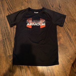 3 for $30 Under Armour t-shirt size 7